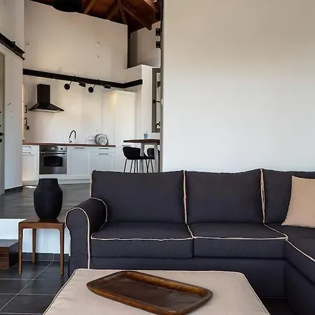 Jasmine By The Sea - κάτω γατζέα, πήλιο *