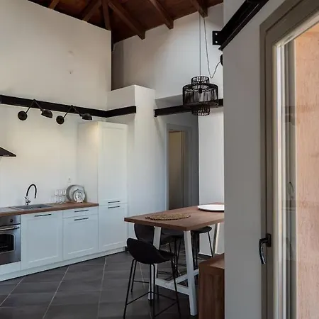 Jasmine By The Sea - κάτω γατζέα, πήλιο * Káto Gatzéa