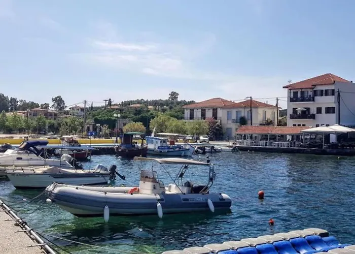 Jasmine By The Sea - κάτω γατζέα, πήλιο