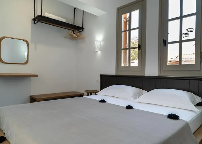 Jasmine By The Sea - κάτω γατζέα, πήλιο *