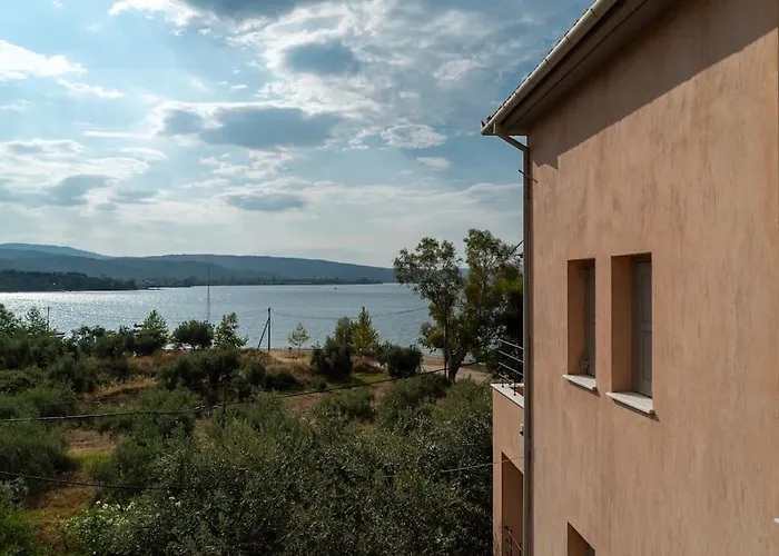 Jasmine By The Sea - κάτω γατζέα, πήλιο * Káto Gadzéa