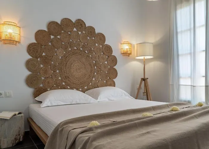 Jasmine By The Sea - κάτω γατζέα, πήλιο Nyaraló *