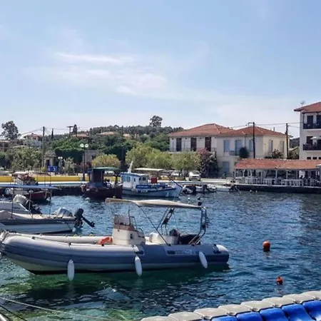 Jasmine By The Sea - κάτω γατζέα, πήλιο